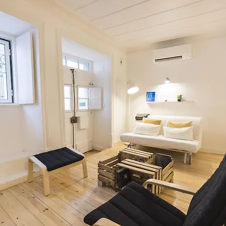Santos 'n Minimal Floor Level *